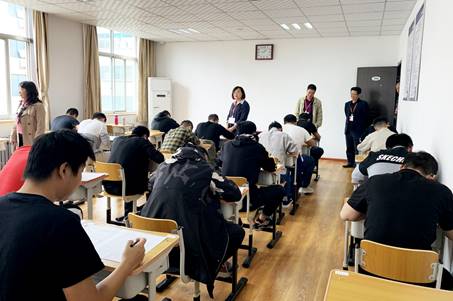 說明: //news.www.doplan.cn/__local/F/F1/75/7DCBD8575C0F44F4B8B81B5693B_2118A846_B5052.jpg