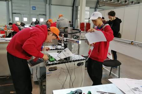 說明: //news.www.doplan.cn/__local/9/BE/EC/1DF37BD1396840A057757DAEA11_08354A04_5C1F4.jpg